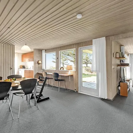 Holiday home 3 Bedroom Gorgeous In Thyholm