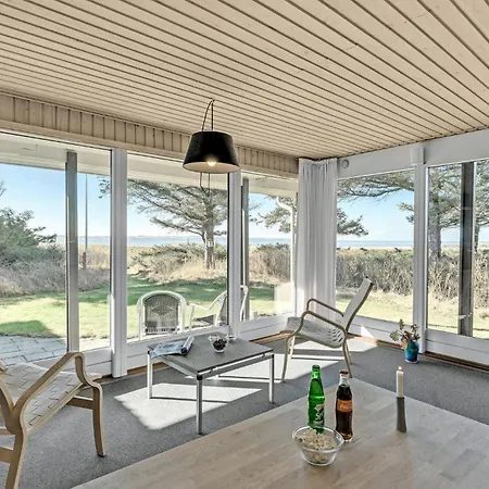 3 Bedroom Gorgeous In Vakantiehuis