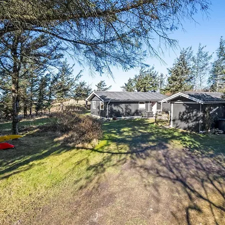 3 Bedroom Gorgeous In Holiday home Thyholm