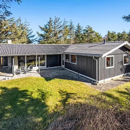 3 Bedroom Gorgeous In *